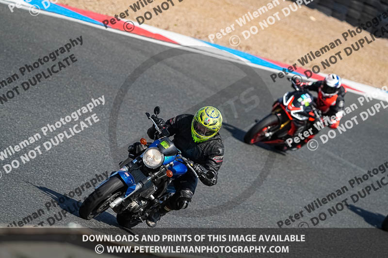 enduro digital images;event digital images;eventdigitalimages;mallory park;mallory park photographs;mallory park trackday;mallory park trackday photographs;no limits trackdays;peter wileman photography;racing digital images;trackday digital images;trackday photos